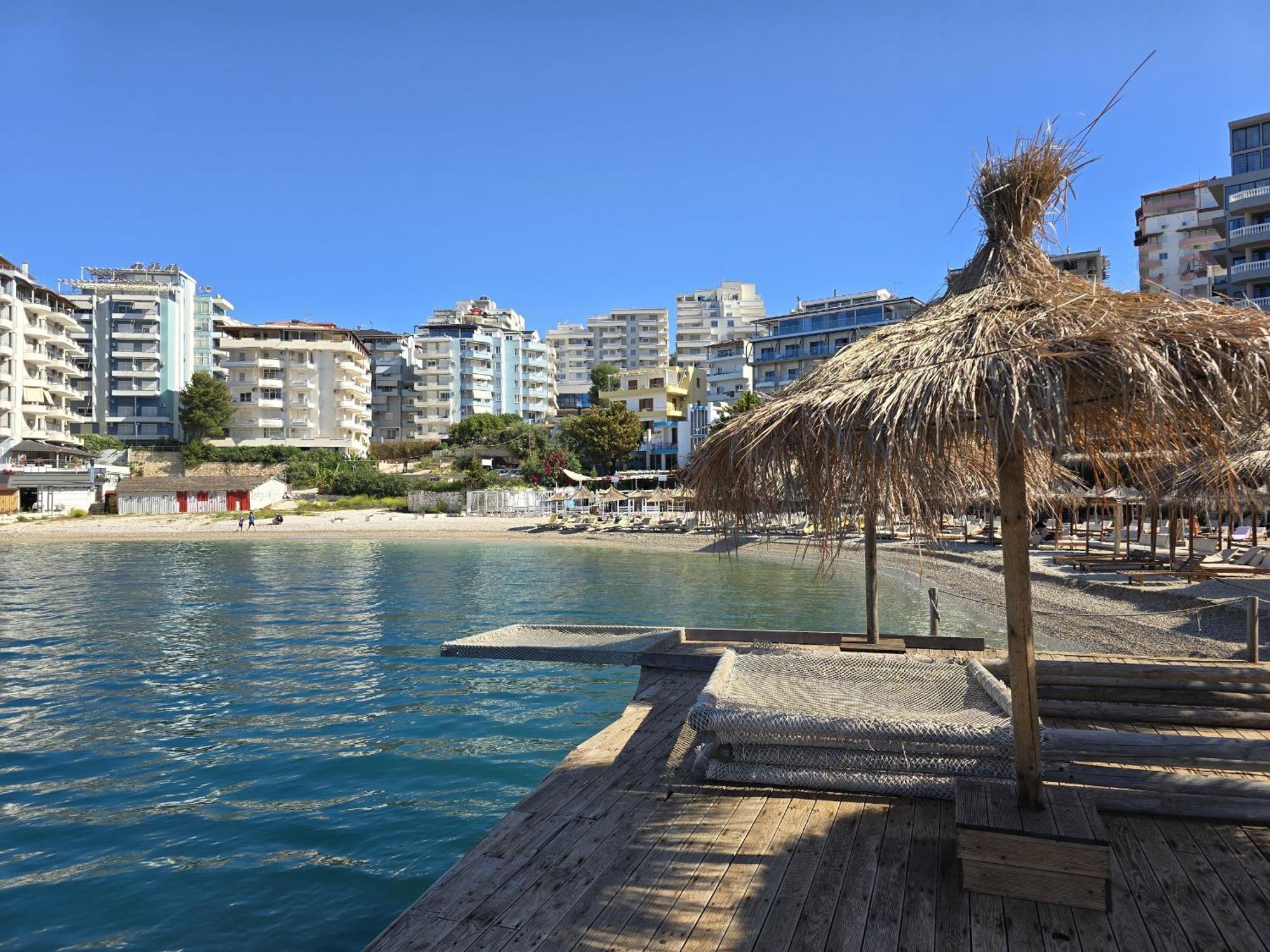 Apartament Happy Ilir Saranda