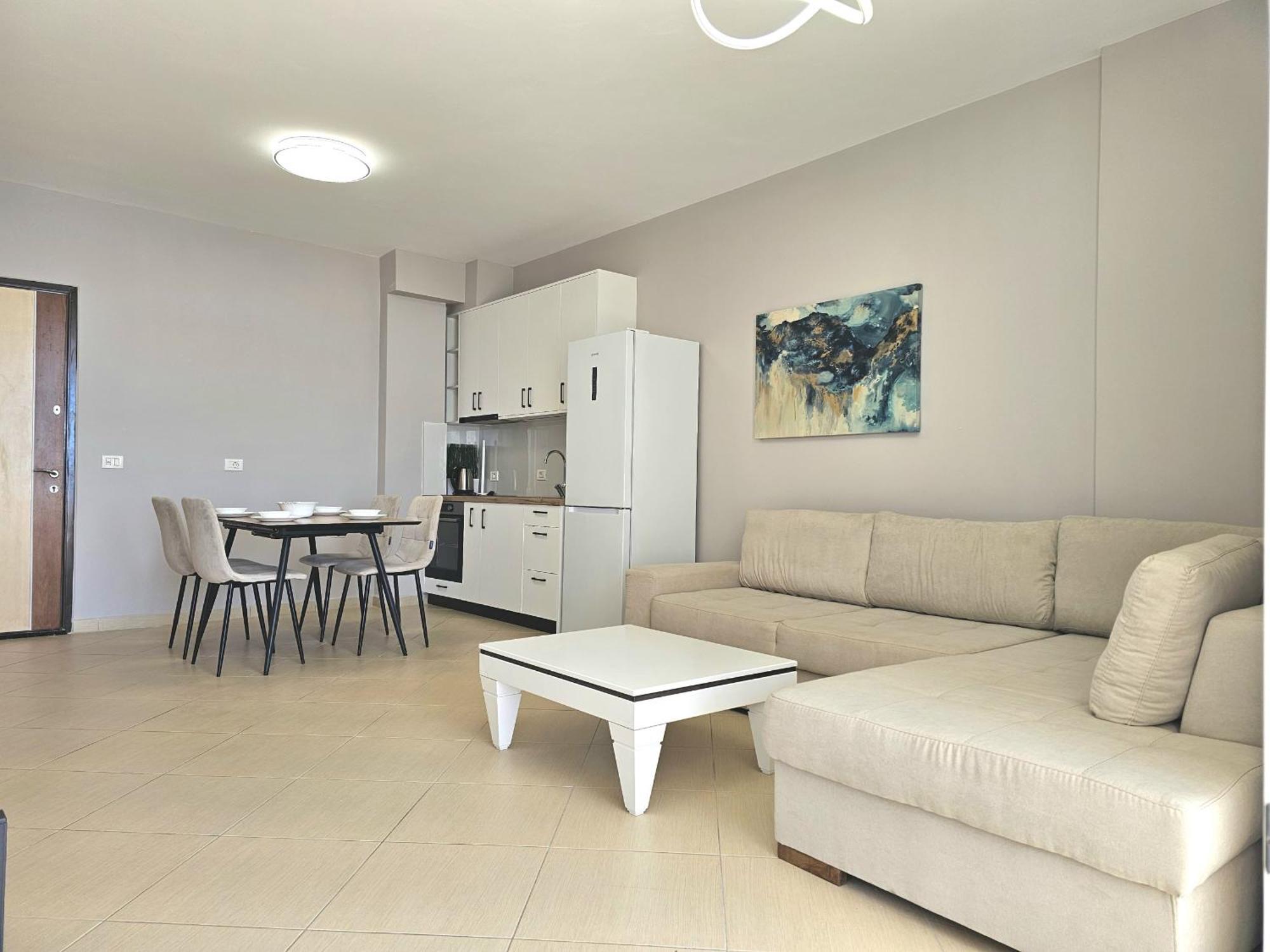 Apartament Happy Ilir Saranda